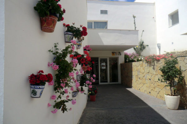 Residencial puerto de la luz, entrada